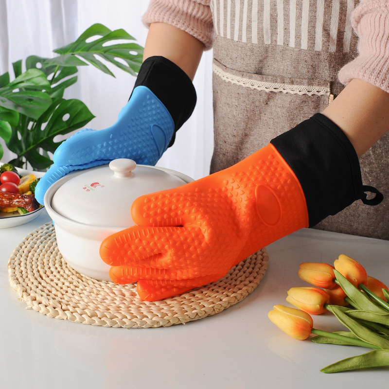 Oven Mitt Silicone - 1/2 個の火傷防止シリコンオーブンミットキッチン用滑り止め断熱電子レンジ手袋ベーキングバーベキュー手袋断熱ミトン