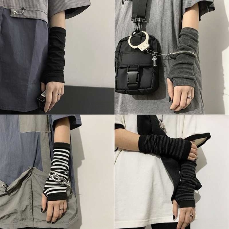 ストライプ柄の暖かいニット素材の長めの指なし手袋、肘まで覆う - Fingerless Glove Knit のレビューと価格