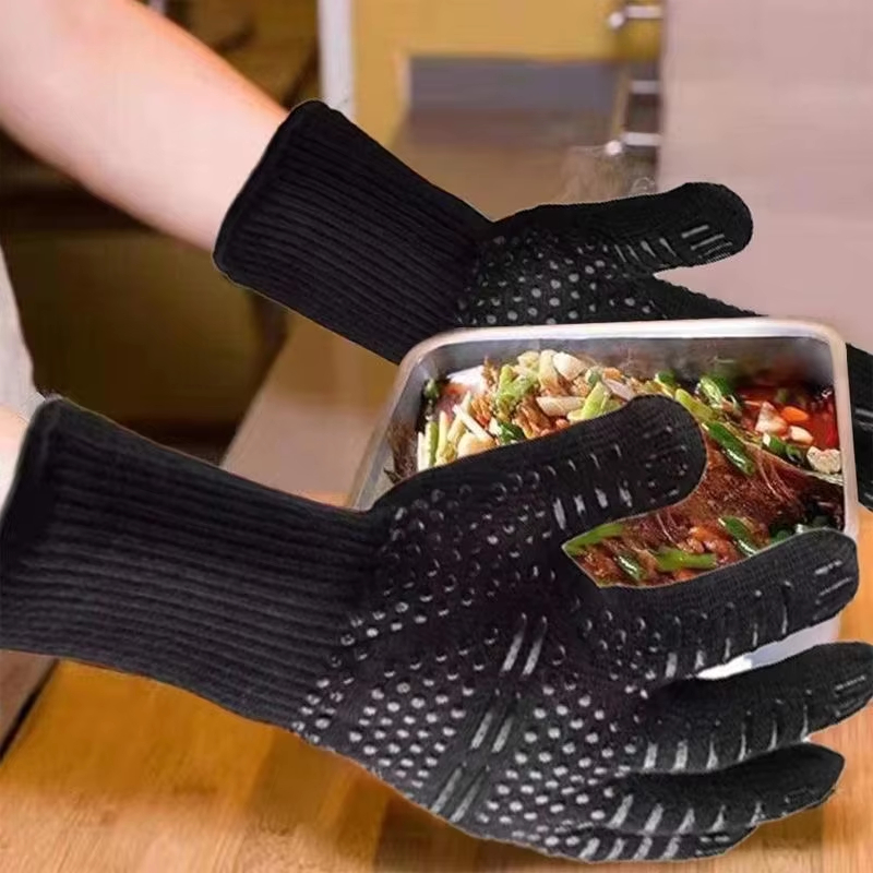 1組のオーブンミット、耐熱・耐火・滑り止めシリコン製BBQグ - Oven Mitt Silicone のレビューと価格